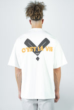 Lade das Bild in den Galerie-Viewer, C'EST LA VIE TEE