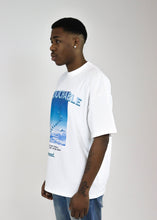 Lade das Bild in den Galerie-Viewer, UNTOUCHABLE WHITE TEE
