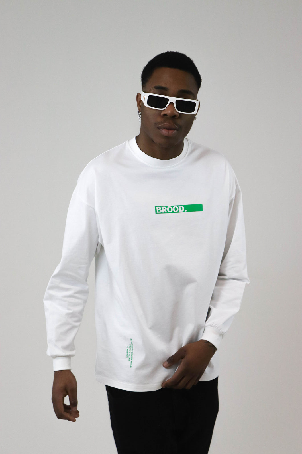 UNTOUCHABLE LONGSLEEVE