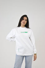 Lade das Bild in den Galerie-Viewer, UNTOUCHABLE LONGSLEEVE
